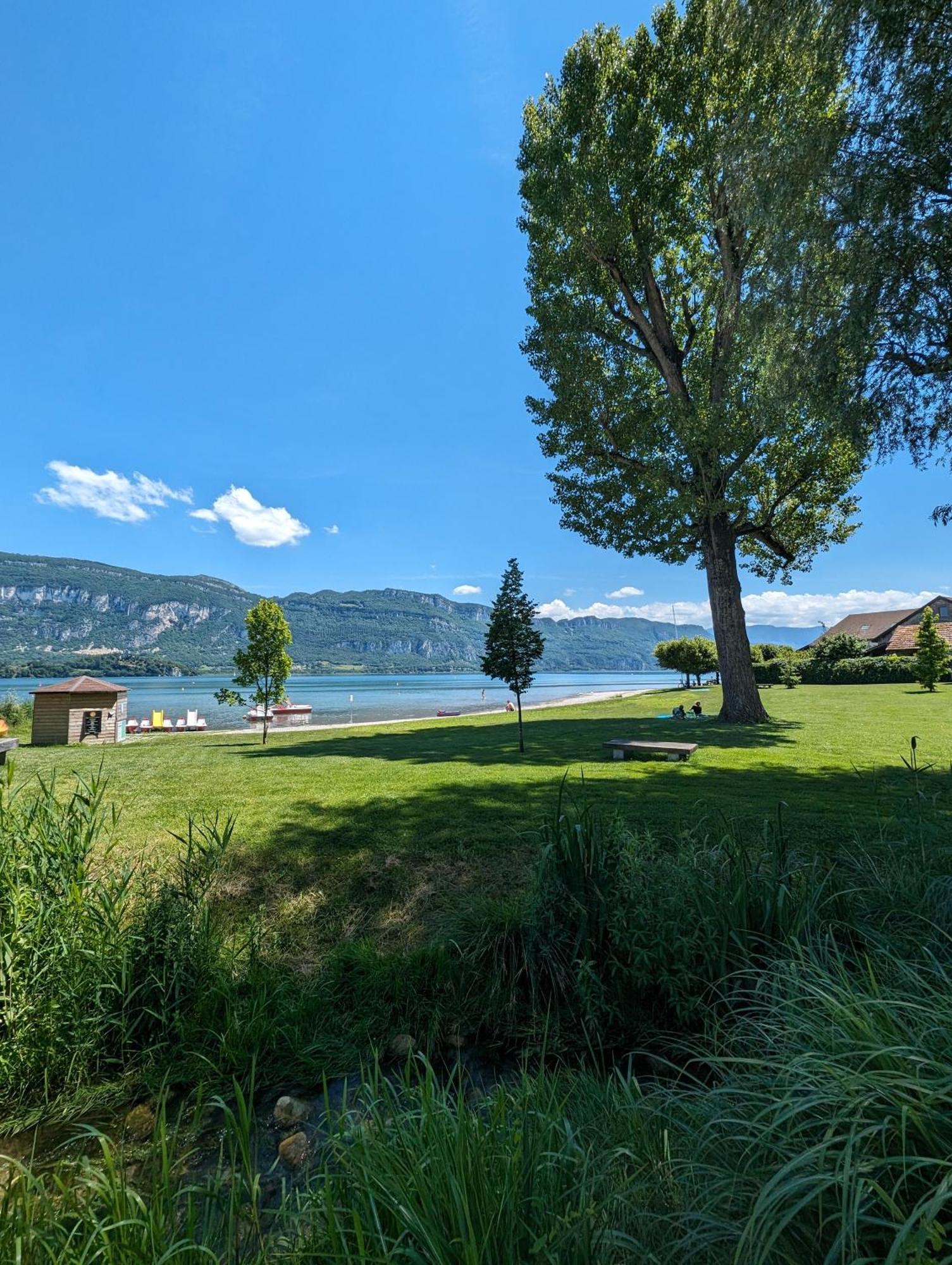 T3 Neuf Au Calme Avec Vue Sur Les Montagnes Apartment